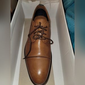 Steve Madden Lorance Tan Leather size 9 men's lace-up dress shoe